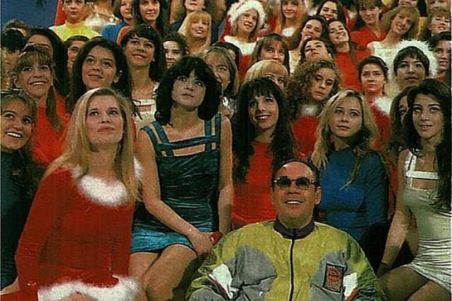L'addio a Gianni Boncompagni dalle ragazze di Non è la Rai: "Ciao genio"