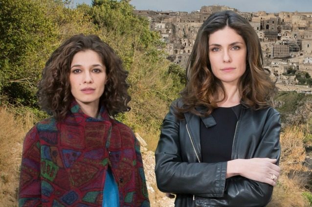 Il successo di 'Sorelle': amore, mistero e follia nella fiction che ha trasformato tutti in detective