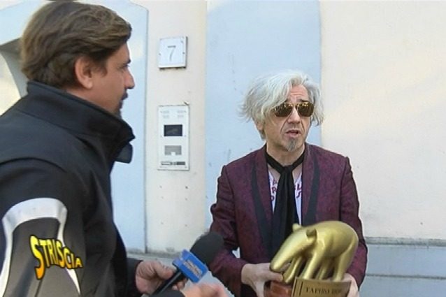 Tapiro d'oro a Morgan: "Amici è un regime totalitario, mi hanno sputato in faccia"
