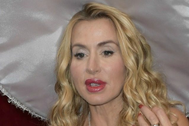 Valeria Marini: "Volevo un figlio da Vittorio Cecchi Gori, purtroppo ho avuto un aborto"