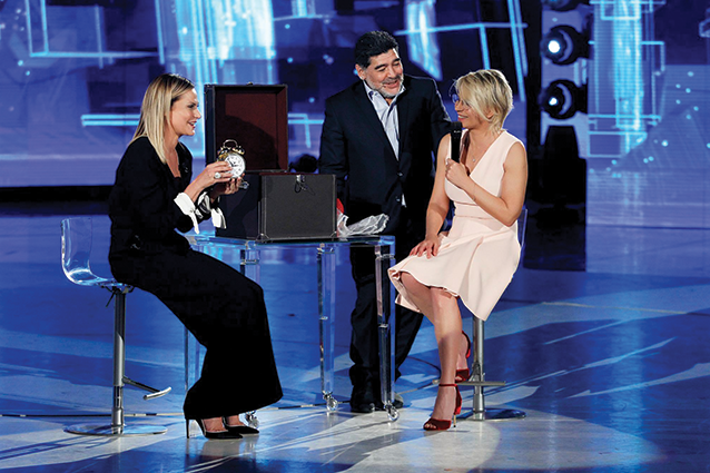 "Amici" diventa super con Diego Armando Maradona, è re degli ascolti