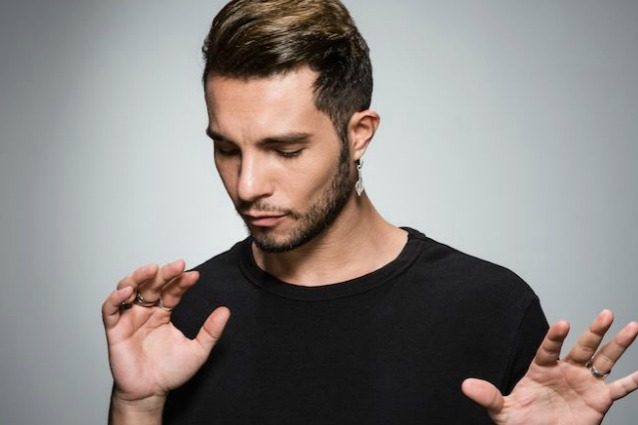 Marco Carta: "Sono un musicista vero, ma subisco pregiudizi per aver partecipato ad 'Amici'"