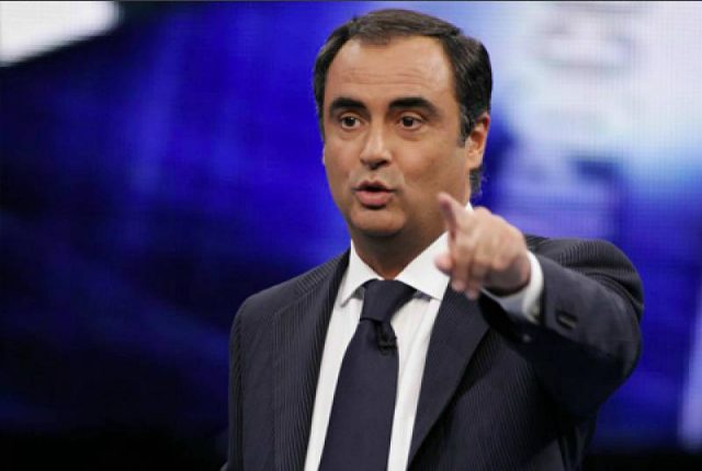 Sandro Piccinini resta a casa, rinnovato l'accordo con Mediaset