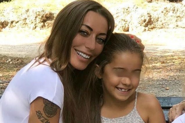 Karina Cascella e la tv: "Sono stata brava a capitalizzare la mia notorietà per fare la madre"