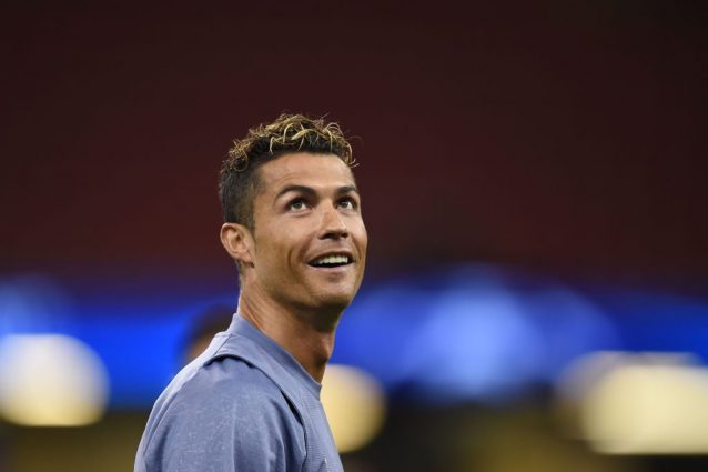 Ronaldo, test fisici a Torino Bagno di folla e tifosi in delirio