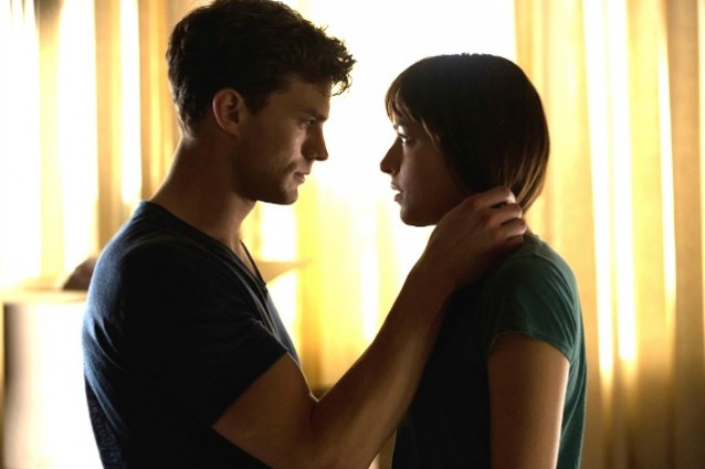 50 Sfumature di grigio accende il pubblico: "Chi non desidererebbe Mr. Grey?"