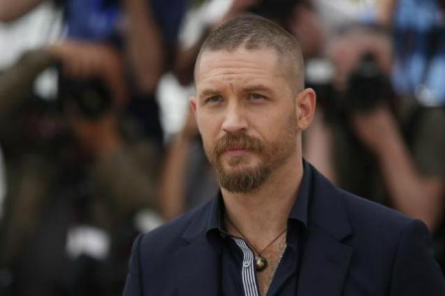 Tom Hardy eroe del giorno, insegue e blocca un ladro dopo il furto di un motorino