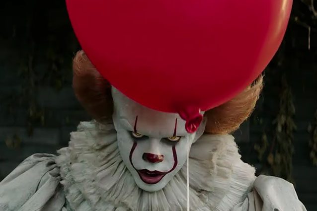 Una scena dal trailer di "It First Look" (2017)