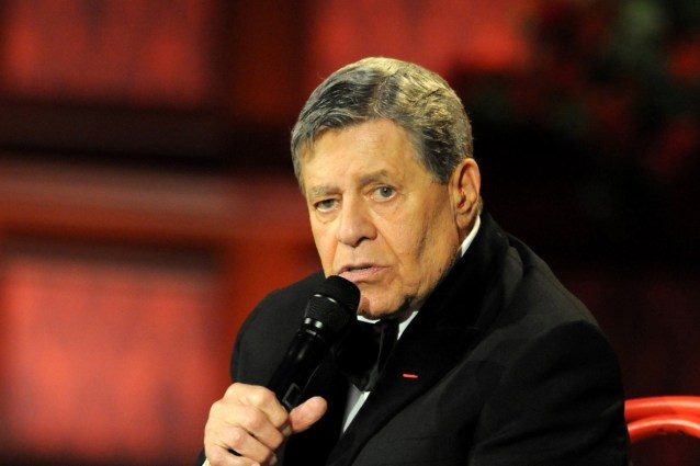 Morto Jerry Lewis, fu l’attore a fondare la “maratona Telethon” nel 1996