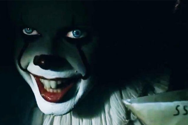 IT: Bill Skarsgård parla di una scena eliminata IT: Bill Skarsgård parla di una scena eliminata