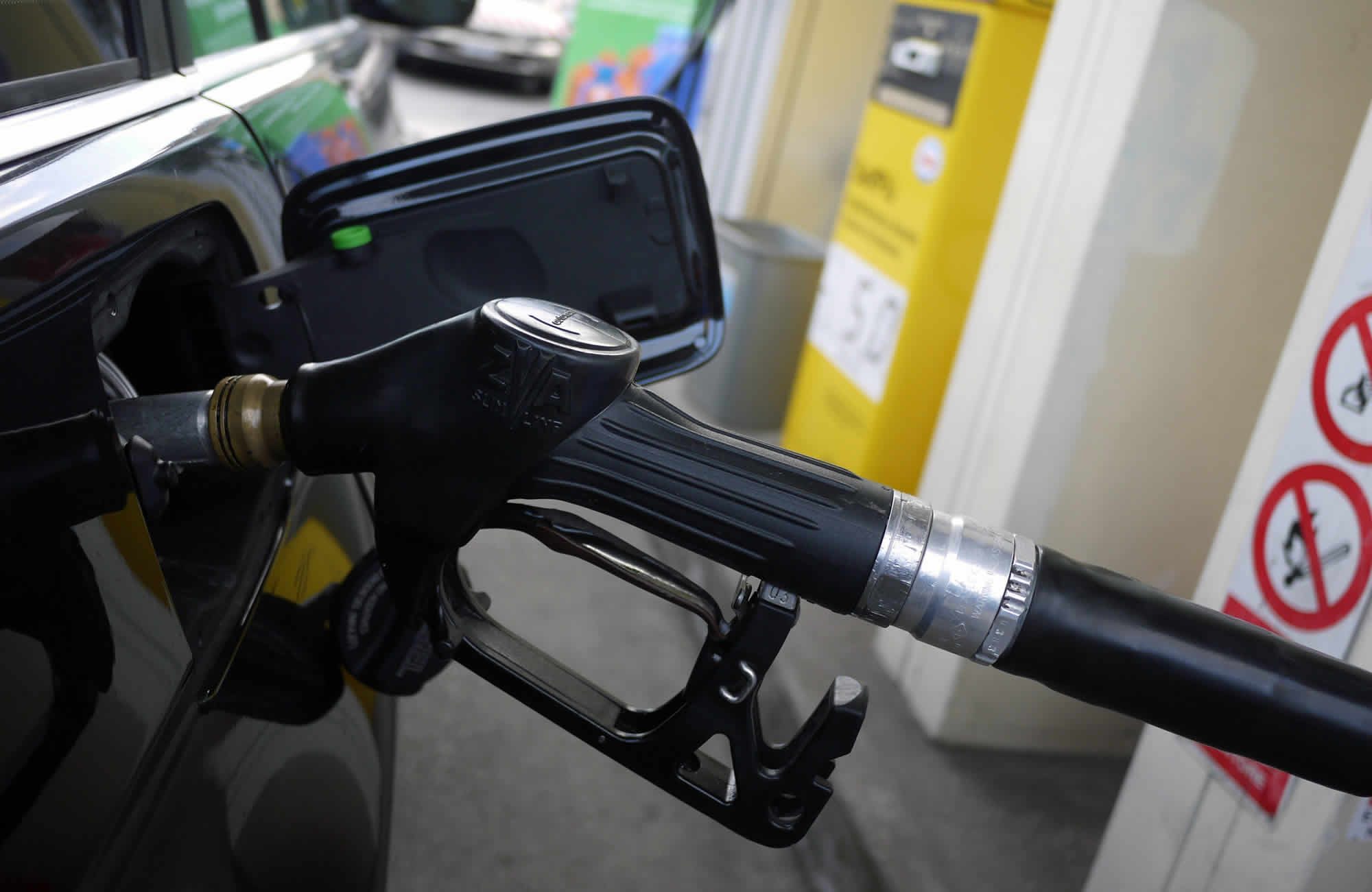 BENZINA CON BANCOMAT SCARICARE