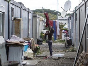 Campi rom abbandonati: chiusi i servizi sociali in attesa del (promesso) superamento