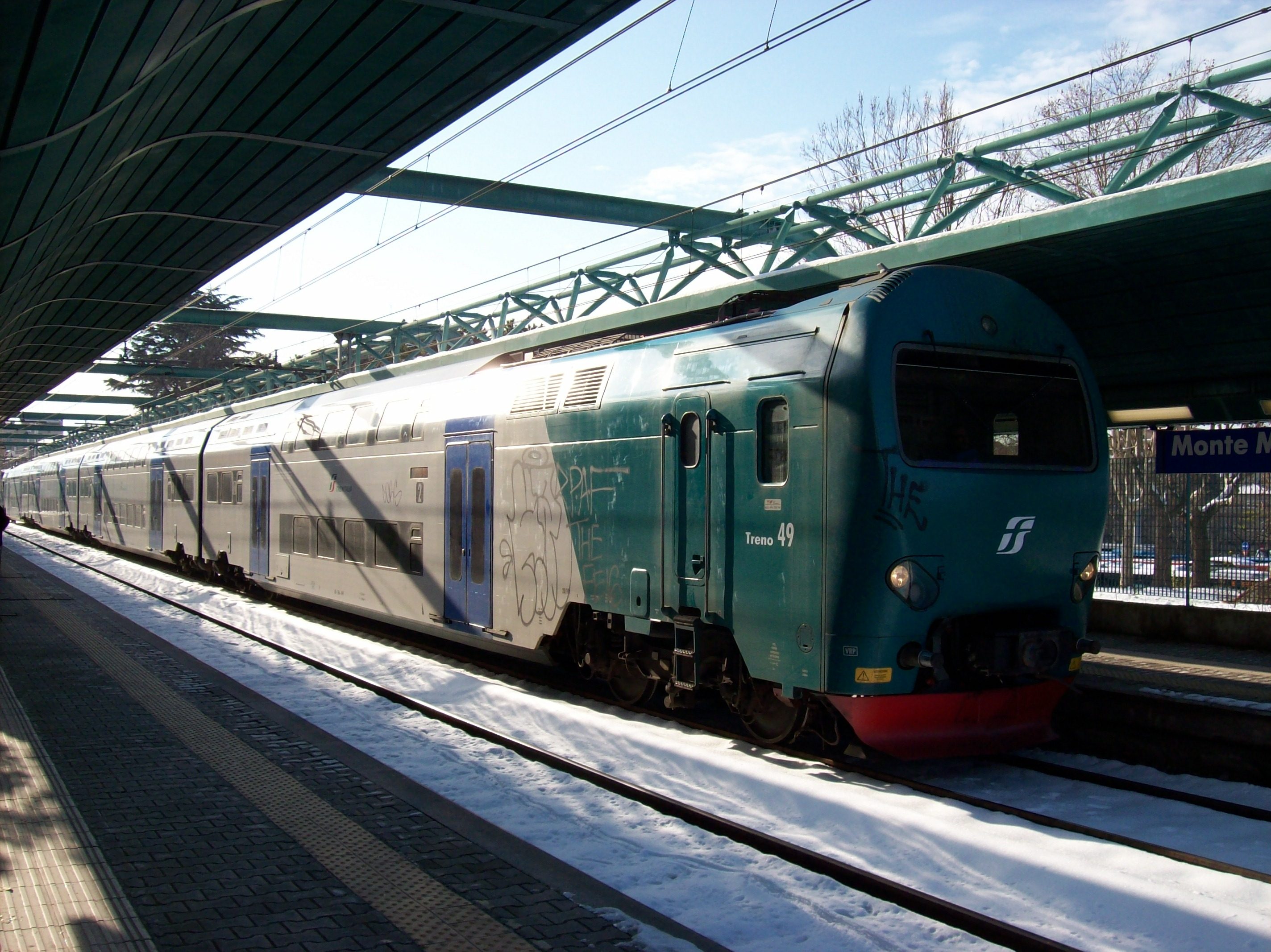treni da viterbo a roma