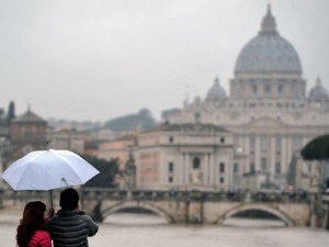 Meteo Roma weekend 25 e 26 febbraio: sabato pioggia e nuvole, domenica torna il sole
