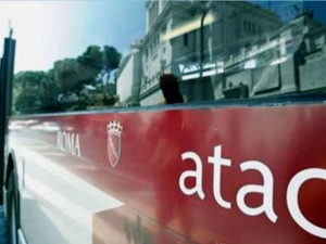 Presunto caso di legionella allo stabilimento Atac di Tor Sapienza: sopralluogo dell'Asl
