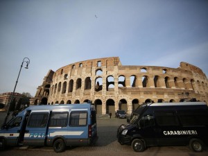 Attentato Barcellona, rafforzate misure di sicurezza a Roma: autonoleggi sotto controllo