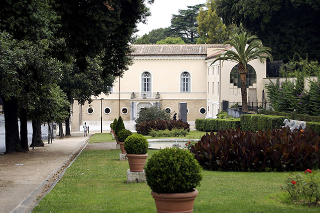 Ingresso del Museo Carlo Bilotti a Villa Borghese (Wikipedia).
