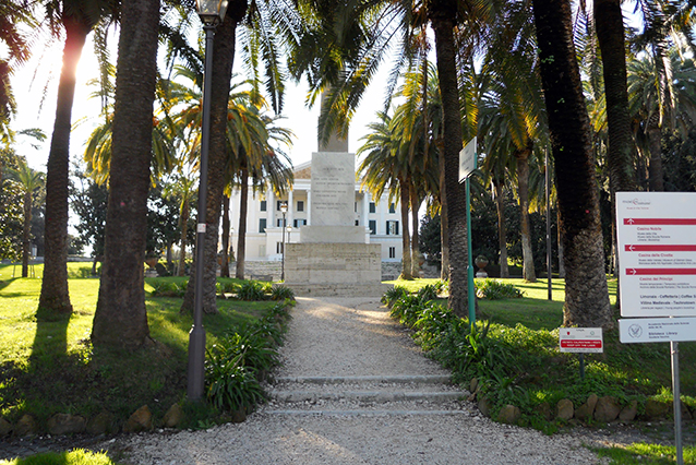Ingresso di Villa Torlonia