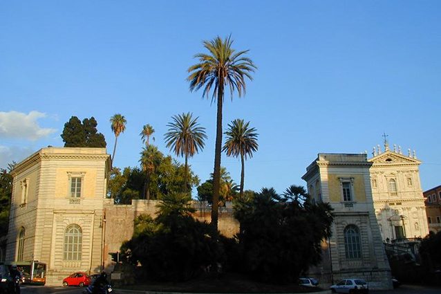 Ingresso di Villa Aldrobrandini a Roma (Wikipedia).