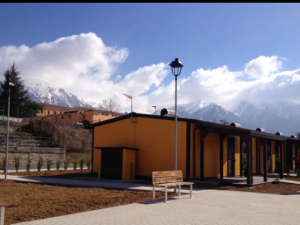 Terremoto, ad Amatrice consegnate le prime 25 casette. Contestazioni dei cittadini