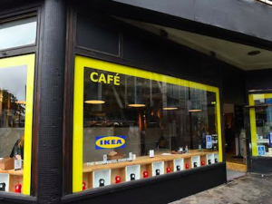 L'ingresso del 'pop up store' di Ikea a Londra