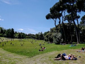 Previsioni meteo Roma, contrordine dei meteorologi: a Pasqua non piove. Sole a Pasquetta