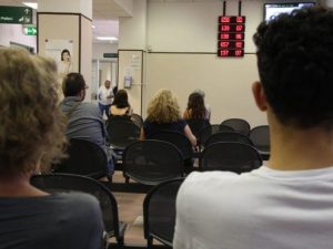 Sanità, guerra alle liste d'attesa infinite: esami e visite anche di sera 7 giorni su 7