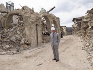 Terremoto, il principe Carlo fa una donazione per Amatrice