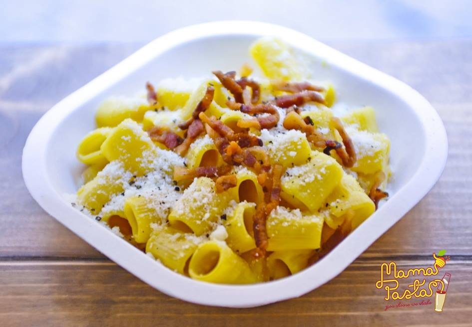 Mama pasta, il fast food della pasta shakerata premiato come migliore cibo di strada del Lazio