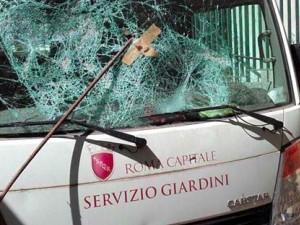 Servizio Giardini di Roma vandalizzato 8 volte in un mese