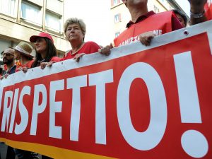 La segretaria generale della Cgil Susanna Camusso alla testa del corteo a Roma contro i nuovi voucher (LaPresse)