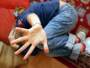 Roma, in manette papà orco: è accusato di abusi sessuali sulla figli di 10 anni