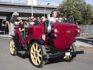 Roma, ecco le 'botticelle elettriche': nel 2018 addio ai cavalli