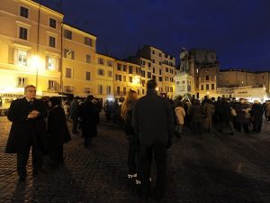Campo de Fiori, controlli nei locali: sequestrato finto olio extravergine colorato con clorofilla