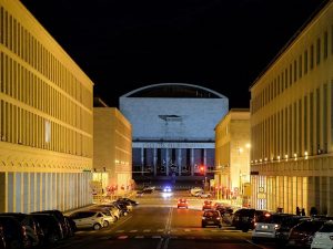 Passeggiata serale alla scoperta dell'Eur: come partecipare