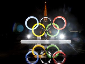 Parigi vince le Olimpiadi a cui Roma ha rinunciato. Giachetti: "Quanto me rode er c..."