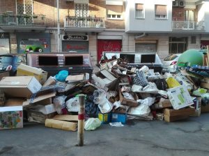 Via Licino Stolone, Cineccità. Foto di un lettore