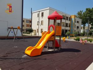Le giostre del parco giochi di Primavalle