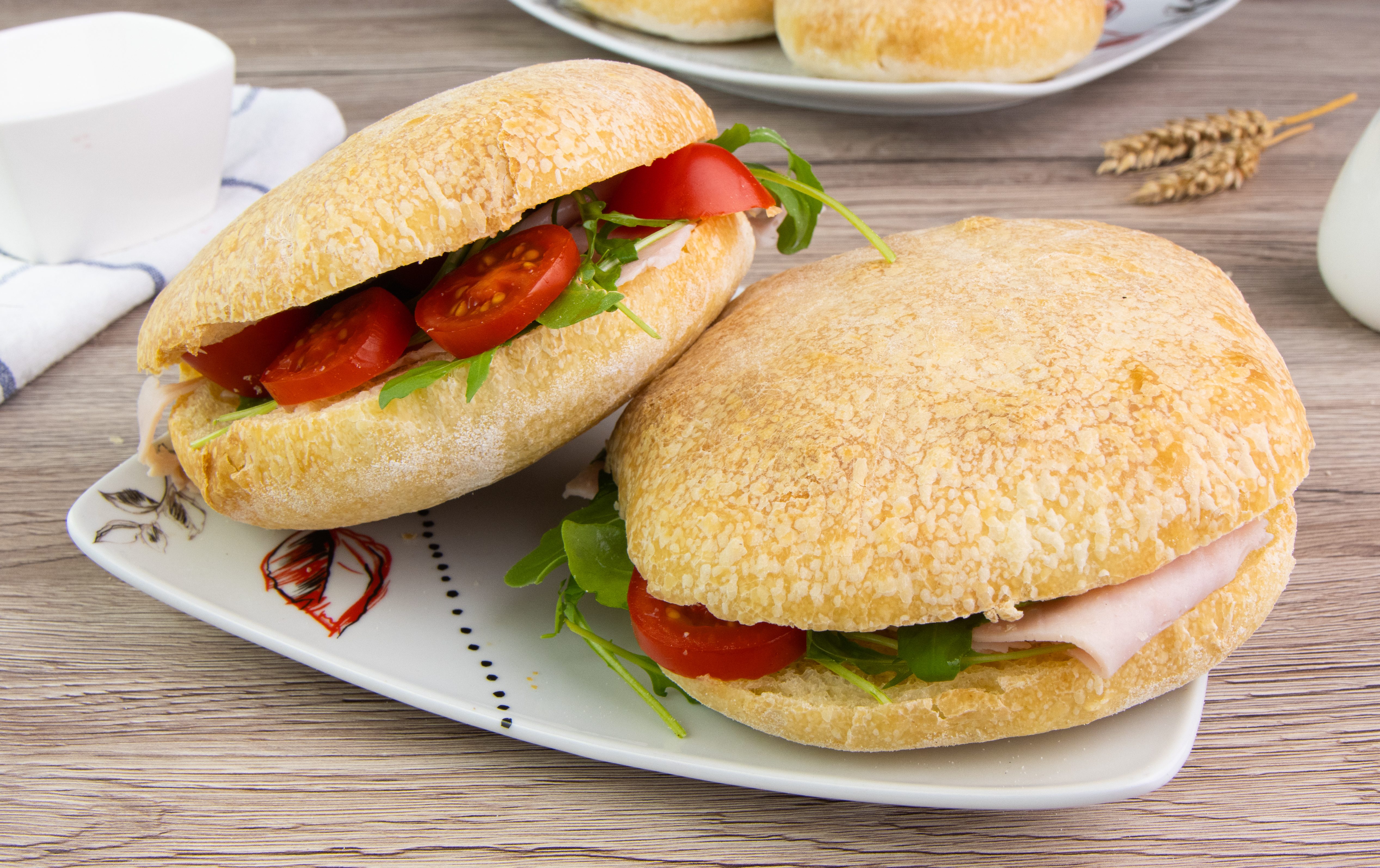 Puccia salentina: la ricetta del panino rotondo tipico della tradizione pugliese