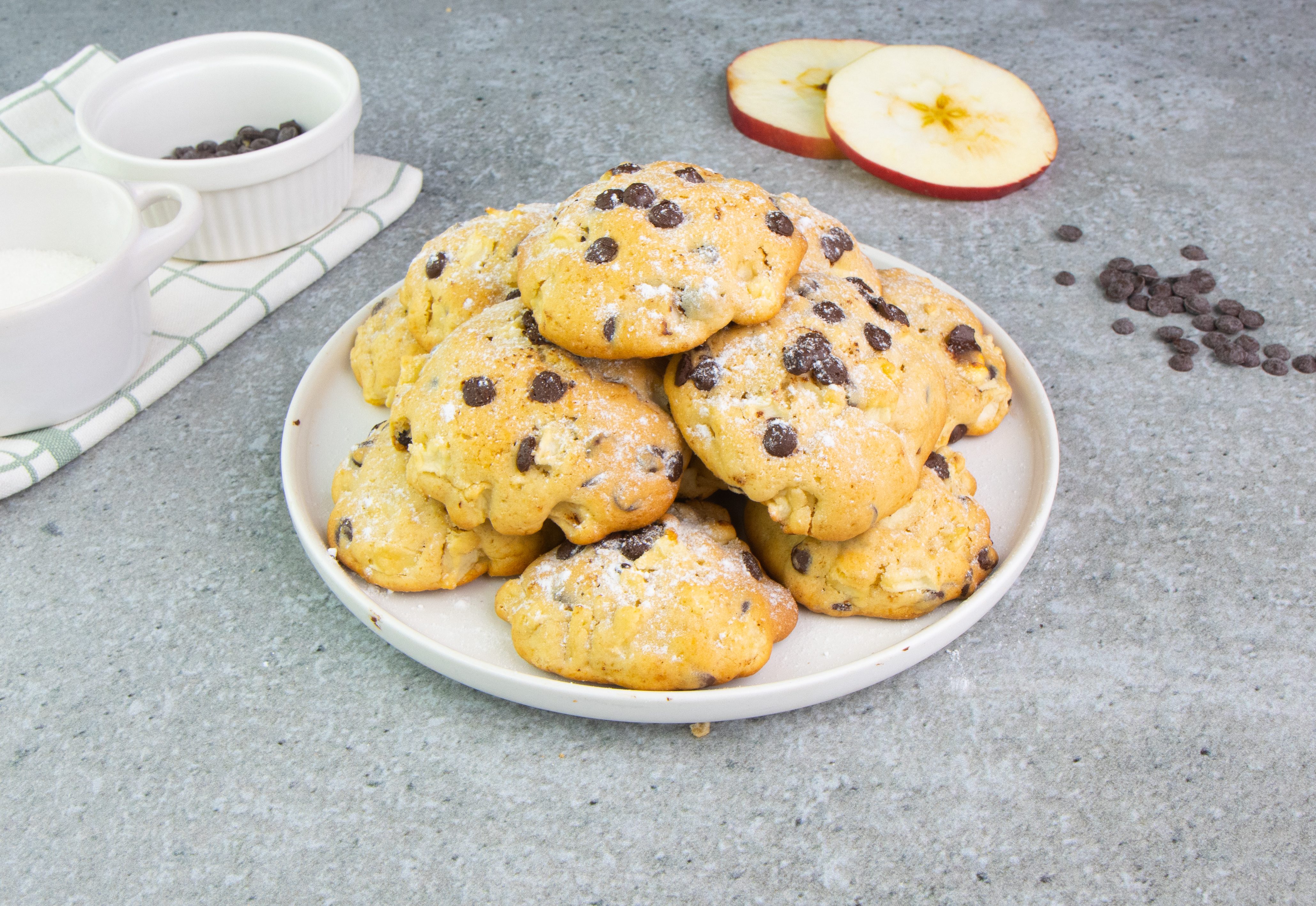 Biscotti mele e cioccolato: la ricetta dei dolcetti morbidi e veloci