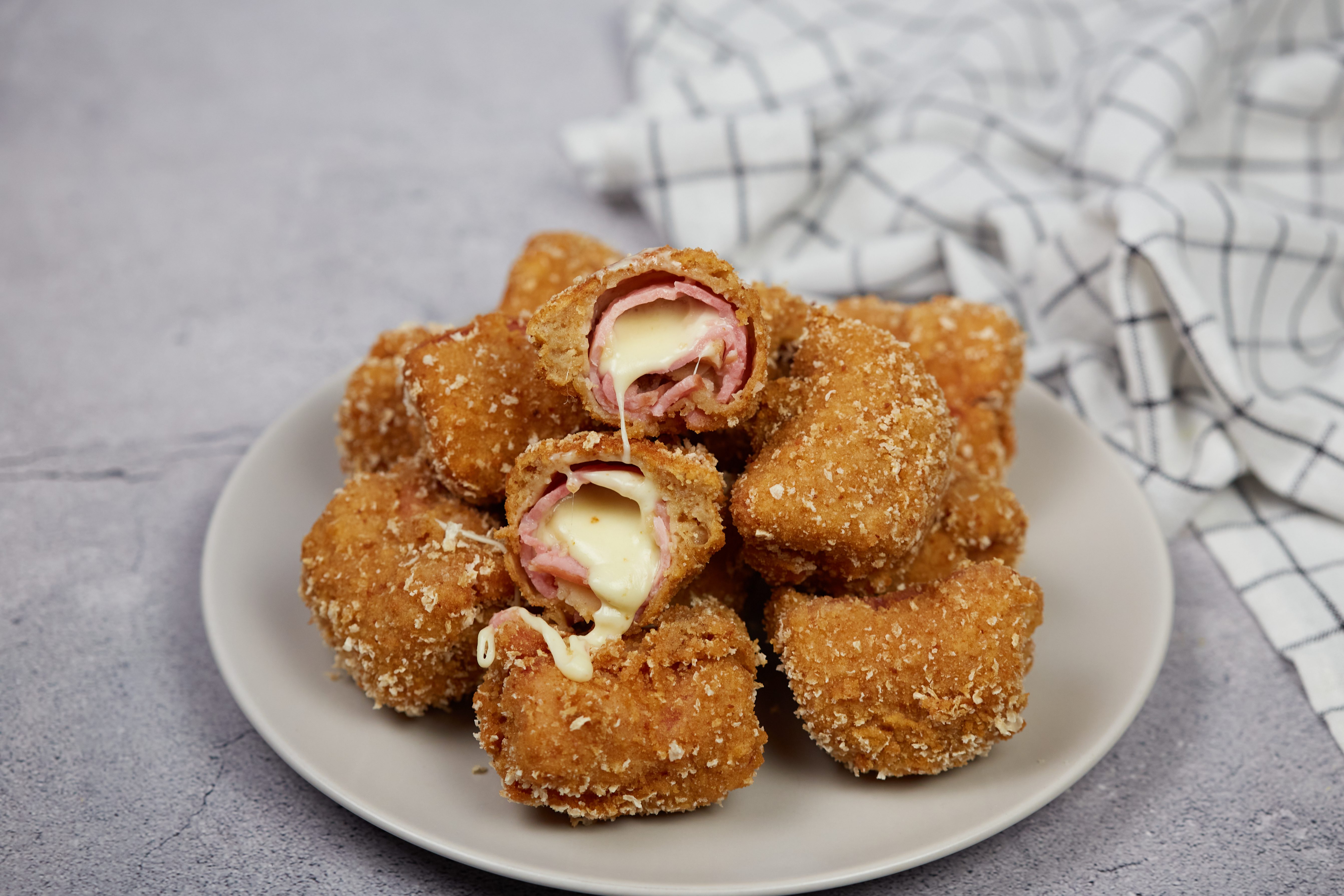 Crocchette di prosciutto cotto la ricetta dell'antipasto sfizioso e