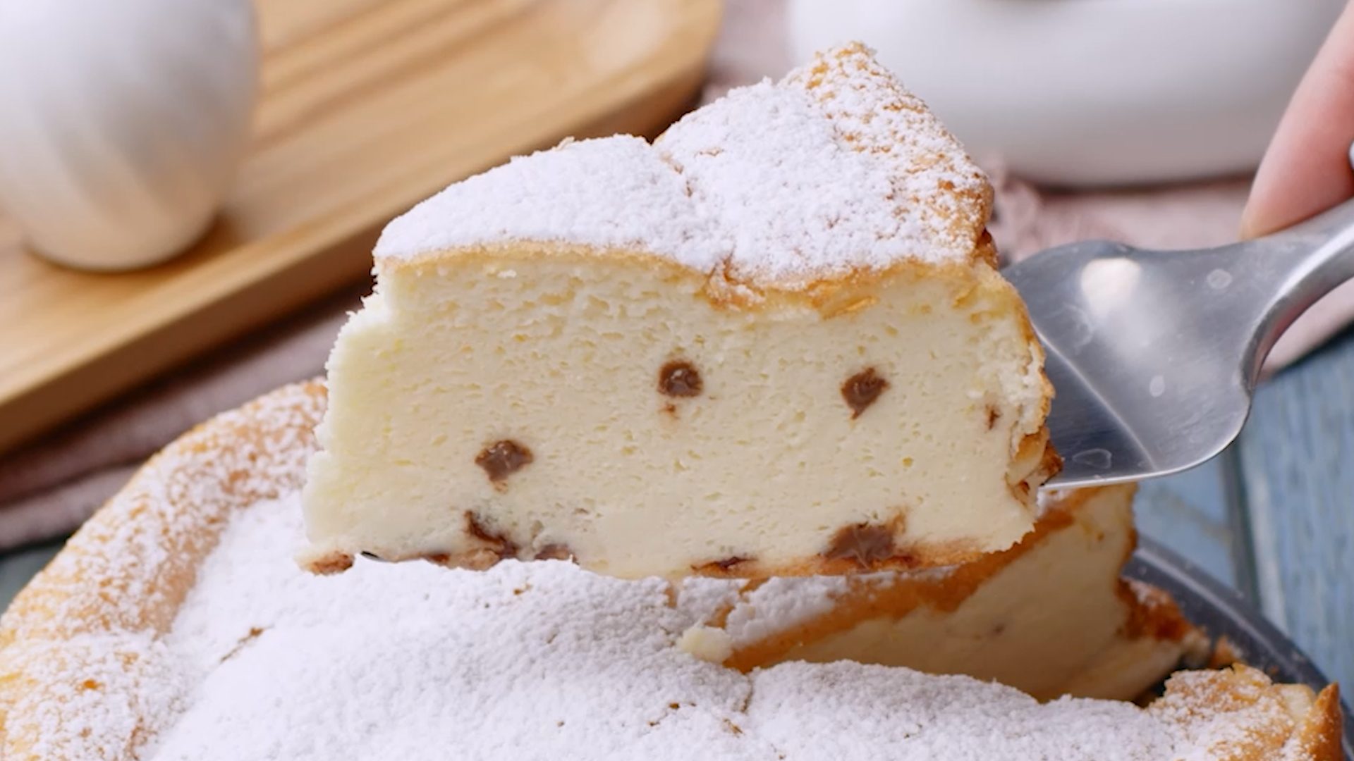 dolce con yogurt e cioccolato