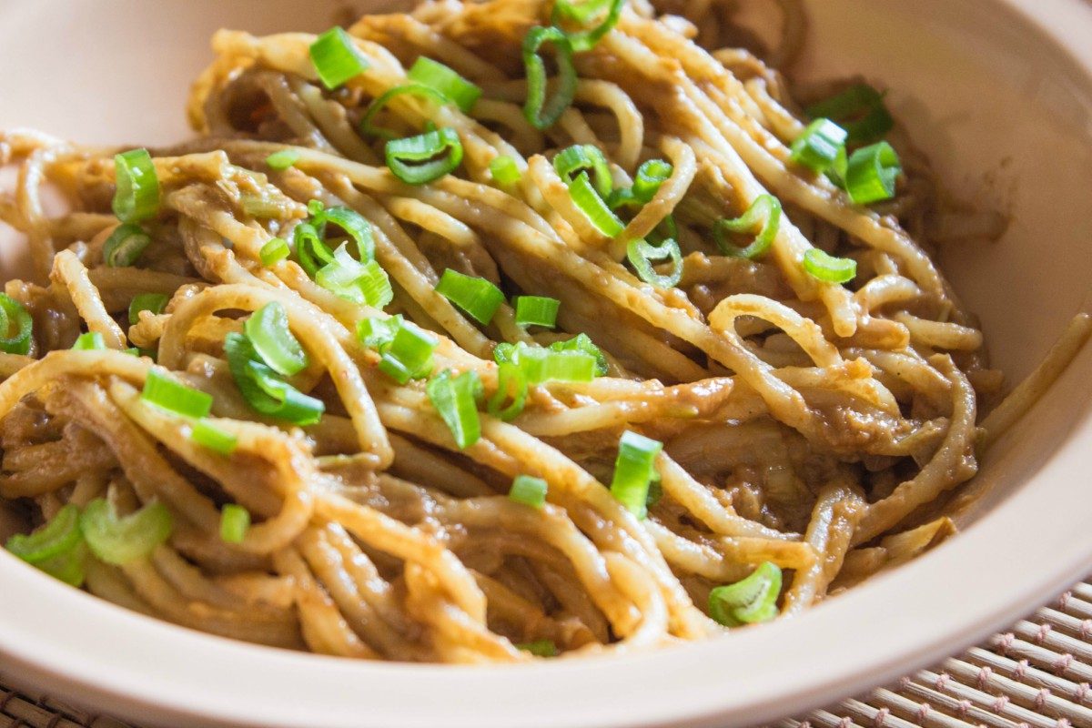 Peanut butter noodles quick to prepare, filling, and incredibly