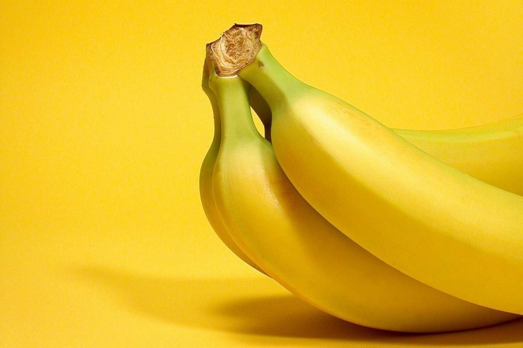 Let's discover 5 foods that will improve your mood