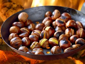 8 properties and benefits of the chestnuts for our organism | Cookist.com