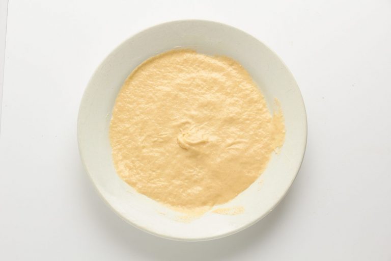 How to Make Pancakes in a Microwave Oven