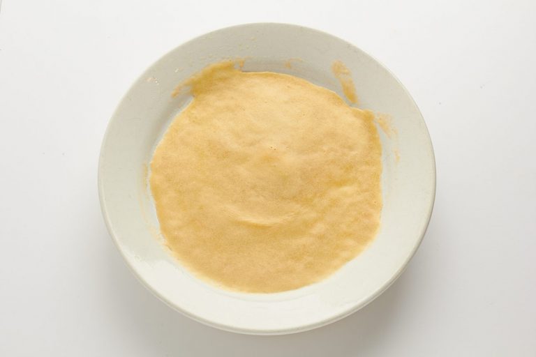 How to Make Pancakes in a Microwave Oven