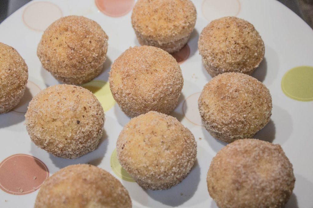 Hazelnut cream filled donut holes These are the surprising nofry
