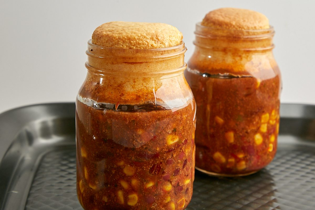 Chili In A Jar an ingenious way to serve them