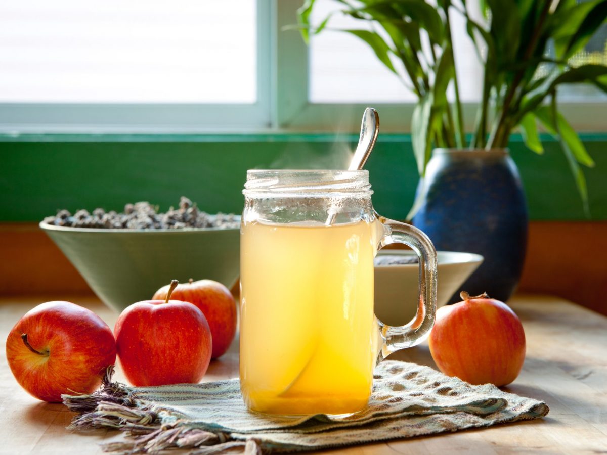 Should You Mix Apple Cider Vinegar and Honey?